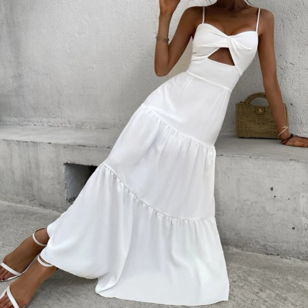 Boho white cutout cami maxi dress - Picture 4 of 5